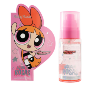 Agua de rosas chicas poderosas Ruby rose